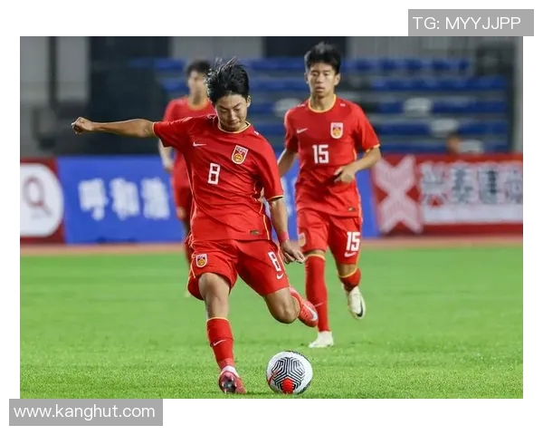 重庆足球队配合策略分析与战术提升探讨