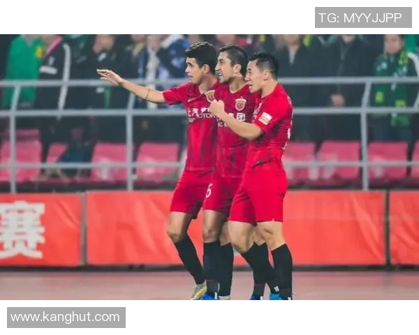 武汉排球队以62分领跑精英赛积分榜展现强大实力 武汉排球队以62分领跑精英赛积分榜展现强大实力