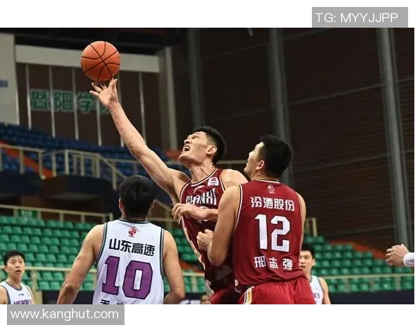 西安篮球队在全国耐力排行榜中荣获第二名展现出色竞技状态与团队实力